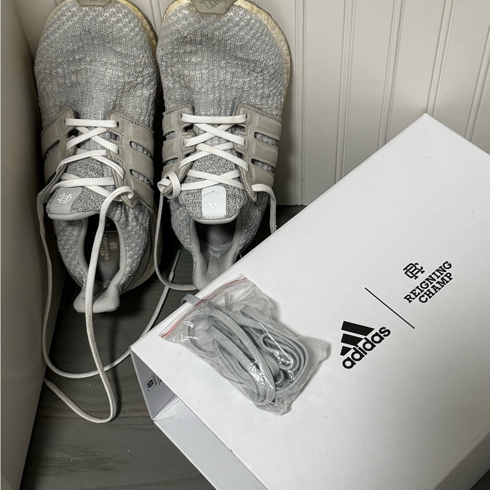 Adidas Reigning Champ ultra boost